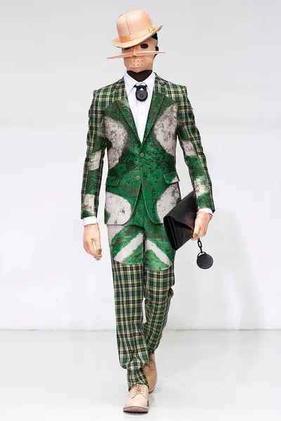Look 2